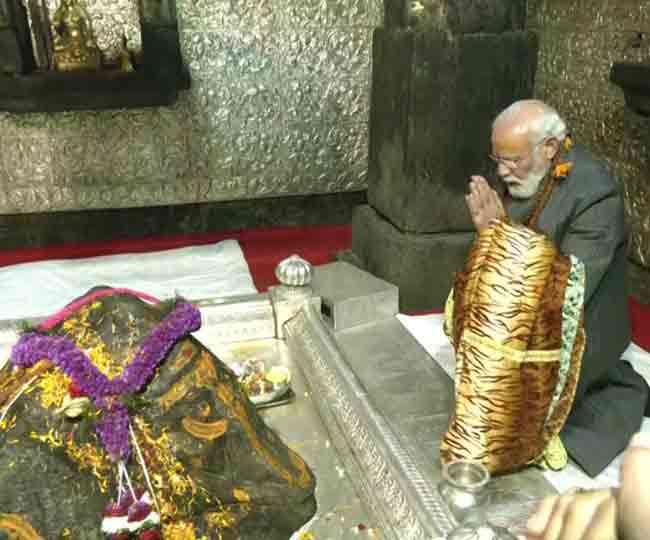 उत्तराखंड: PM मोदी ने केदारनाथ धाम में की पूजा-अर्चना, आदि शंकराचार्य की मूर्ति का किया अनावरण….