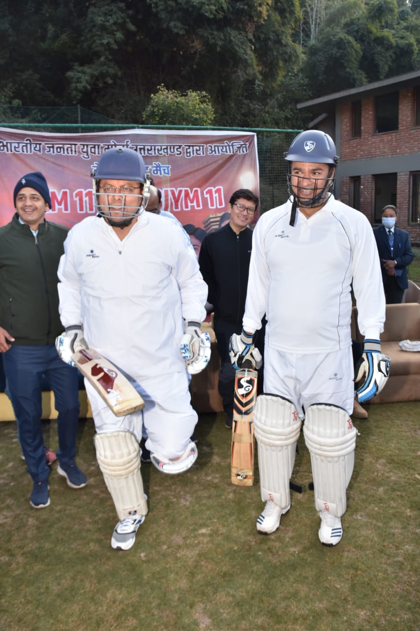 मुख्यमंत्री XI एवं भाजयुमो – XI के बीच खेला गया मैत्री क्रिकेट मैच, इस टीम की हुई जीत….
