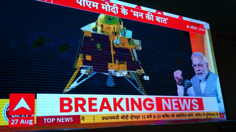 मुख्यमंत्री पुष्कर सिंह धामी ने भाजपा राष्ट्रीय अध्यक्ष जे.पी नड्डा  के साथ प्रधानमंत्री नरेन्द्र मोदी के मन की बात के 104 वें संस्करण को सुना