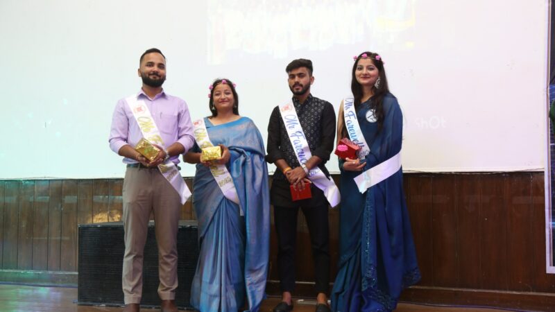 एसजीआरआर काॅलेज ऑफ़ नर्सिंग में जूनियर्स ने सीनियर्स को दिया फेयरवेल, खट्टी मीठी यादों के साथ एक दूसरे को गले लगाकर उज्जवल भविष्य की दीं शुभकामनाएं