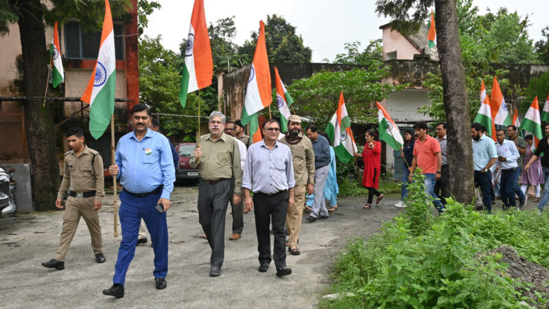 देहरादून: पिटकुल में आजादी का अमृत महोत्सव के अन्तर्गत ’’हर घर तिरंगा’’ एवं ‘‘सफाई अभियान’’ का किया गया आयोजन….