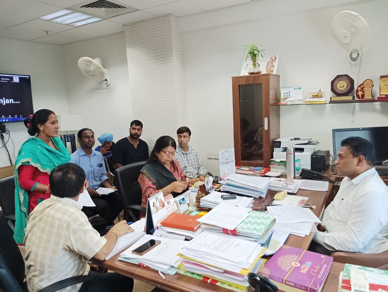 सचिव स्वास्थ्य डॉ. आर राजेश कुमार की अध्यक्षता में हुई मानसिक स्वास्थ्य प्राधिकरण की महत्वपूर्ण बैठक, नशा मुक्ति केन्द्रों को 03 माह का अल्टीमेटम सहित कई बड़े फैसलों पर लगी मुहर