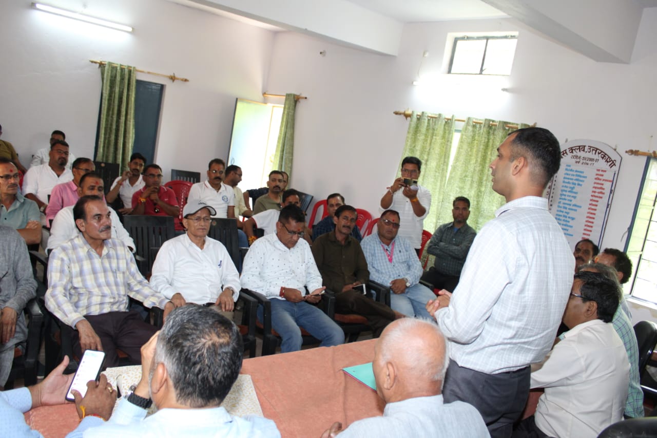  उत्तरकाशी : जिला पत्रकार संघ के अध्यक्ष बने सुनील थपलियाल