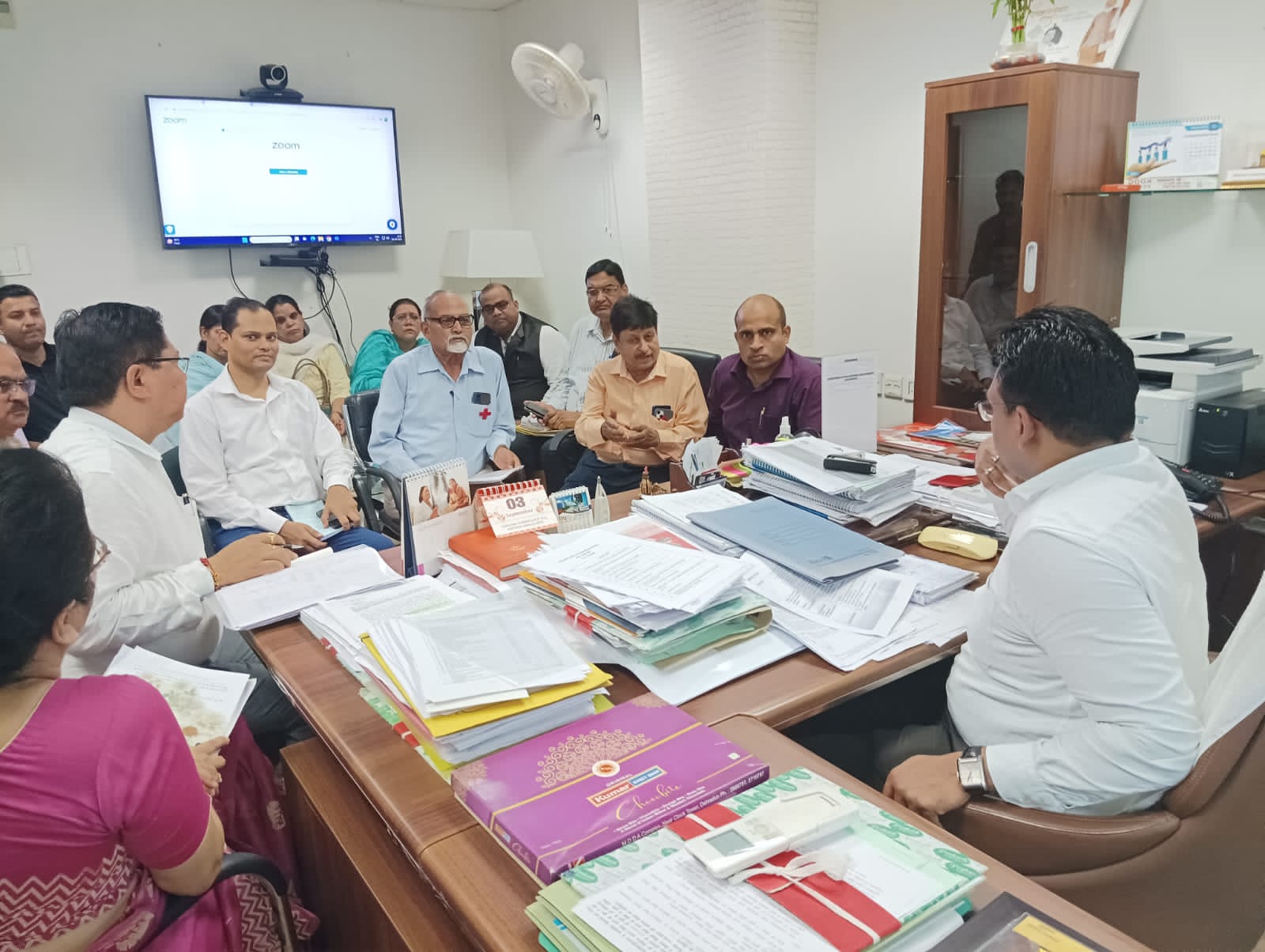 काम की ख़बर : डेंगू मरीजों के बेहतर इलाज के लिए उत्तराखंड में जारी हुई गाइडलाइन, अधिक प्रभावित इलाकों में युद्ध स्तर पर फॉगिंग व लार्वी साइड छिड़कने के निर्देश