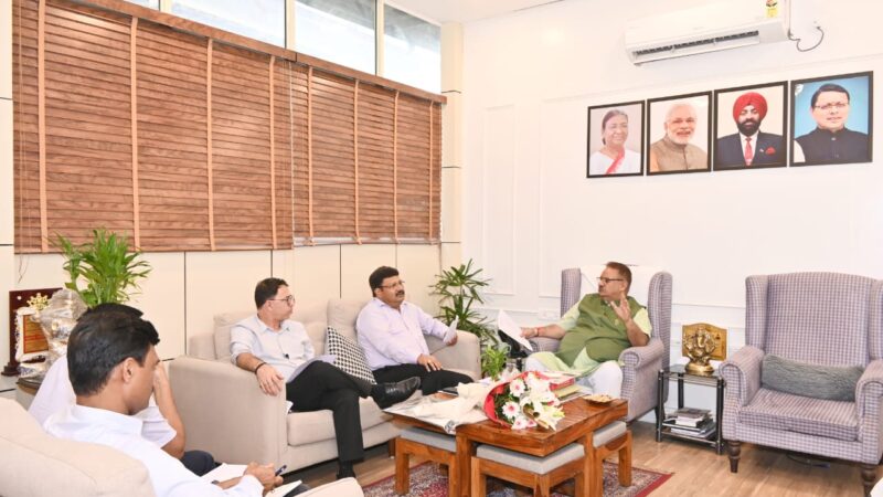 कृषि मंत्री गणेश जोशी ने हल्द्वानी में आयोजित होने वाले श्रीअन्न महोत्सव के संबंध में अधिकारियों के साथ की बैठक, सभी तैयारियां तय समय पर पूर्ण करने के दिए निर्देश