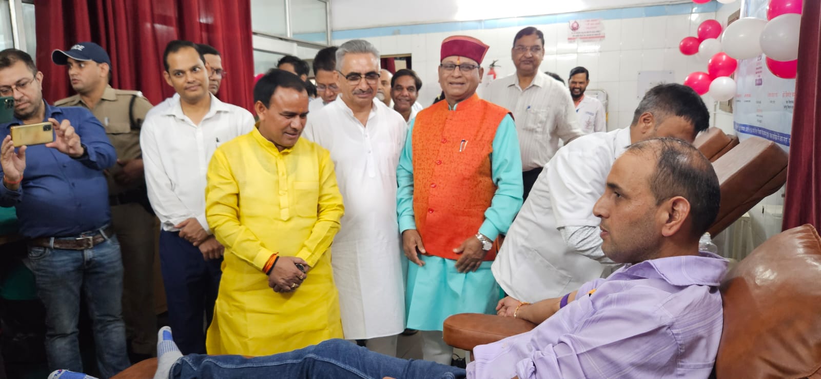 स्वास्थ्य मंत्री डॉ. धन सिंह रावत ने किया सेवा पखवाड़े का शुभारंभ, प्रदेशभर में आयोजित रक्तदान शिविरों में लोगों ने लिया बढ़-चढ़ कर हिस्सा