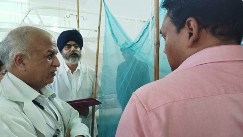 सचिव स्वास्थ्य डॉ. आर राजेश कुमार ने हल्द्वानी में अस्पतालों का किया औचक निरीक्षण, डेंगू मरीजों की जांच की धीमी गति पर जतायी कड़ी नाराजगी, अधिकारियों को लगाई फटकार