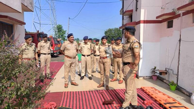 अपर पुलिस अधीक्षक ने किया फायर स्टेशन कोटद्वार का अर्द्धवार्षिक निरीक्षण