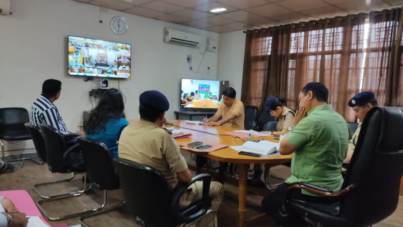 अपर मुख्य सचिव राधा रतूड़ी की अध्यक्षता में ऑपरेशन मुक्ति के तहत बाल श्रम, बाल विवाह एवं बाल भिक्षावृत्ति मुक्त कराये गये बच्चों के पुनर्वास के सम्बन्ध में सभी जनपदों के जिलाधिकारियों के साथ आवश्यक बैठक की आयोजित, दिए निर्देश