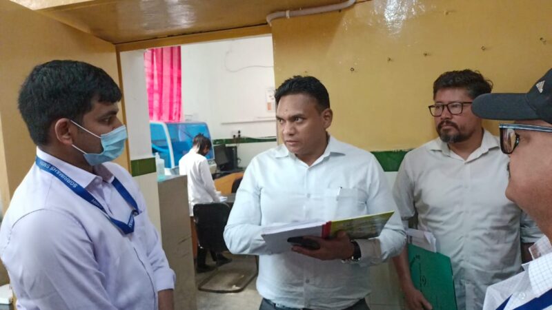 सचिव स्वास्थ्य डॉ. आर राजेश कुमार ने जिला चिकित्सालय पौड़ी का किया निरीक्षण, सीएमएस को लगाई फटकार, दिए निर्देश