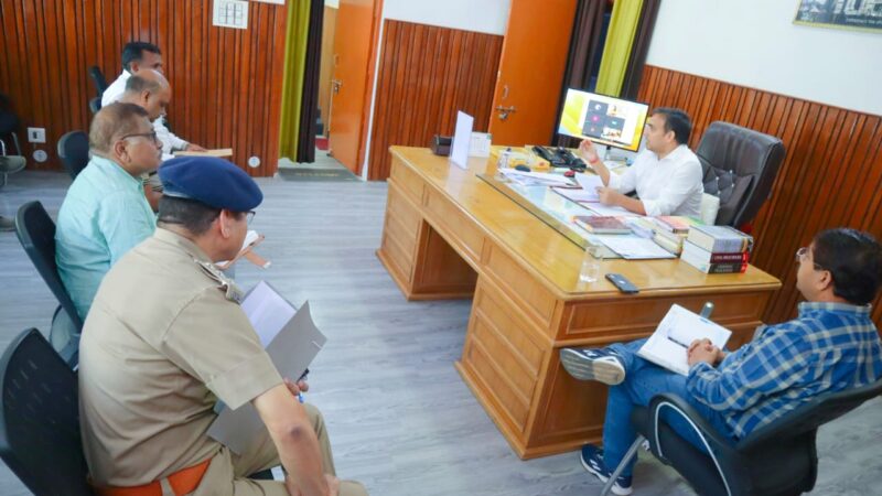 घोड़े-खच्चरों के बेहतर ईलाज के लिए निजी संस्थान बटाएंगे हाथ, श्री केदारनाथ धाम यात्रा मार्ग पर घायल होने वाले घोड़े-खच्चरों के ईलाज में सहयोग देंगे एनजीओ