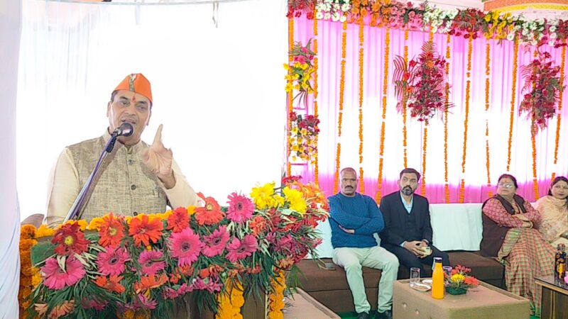 शहरी विकास मंत्री प्रेमचन्द अग्रवाल ने पौड़ी में किया शहरी आजीविका मेले का शुभारंभ