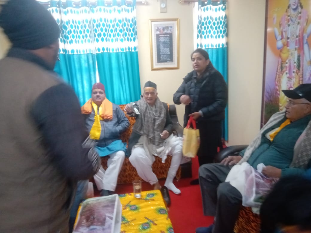 भगवान बदरीविशाल के दर्शन को पहुंचे पूर्व मुख्यमंत्री भगत सिंह कोश्यारी एवं भाजपा प्रदेश अध्यक्ष महेन्द्र भटट
