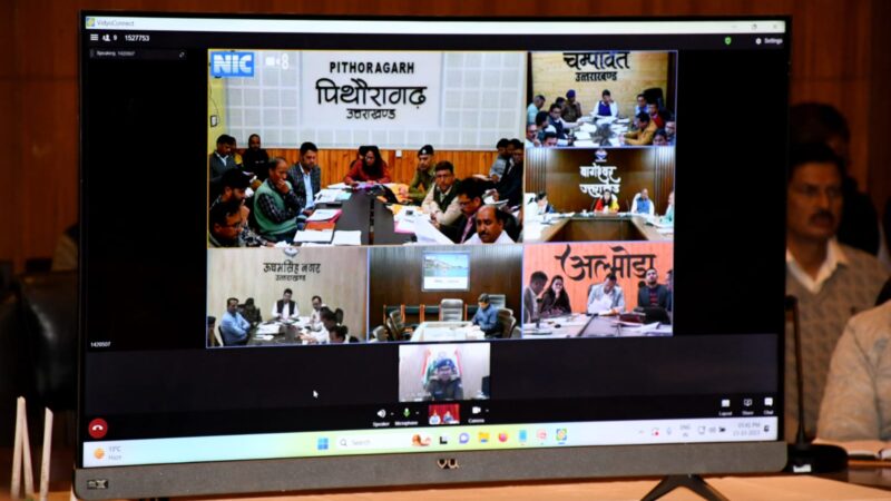 मुख्यमंत्री पुष्कर सिंह धामी ने अधिकारियों को दी हिदायत, कहा अपनी निर्माणाधीन योजनाओं की जानकारी टिप्स पर होनी चाहिए, बैठक में प्रतिभाग करने से पहले अपना होमवर्क कर लें अधिकारी 