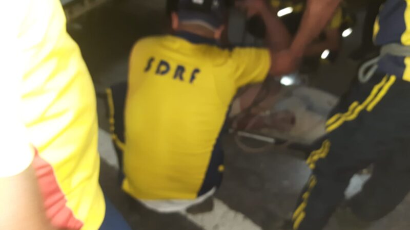 टिहरी : अनियंत्रित होकर 200 मीटर गहरी खाई में गिरी स्कूटी, SDRF ने ससमय रेस्क्यू कर बचाई घायलों की जान