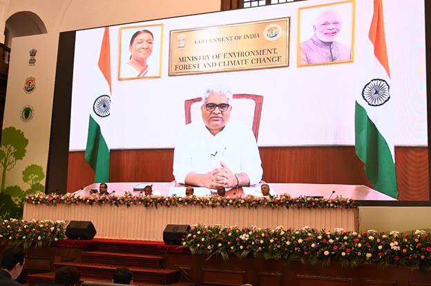 केन्द्रीय मंत्री भूपेन्द्र यादव ने सतत वन प्रबंधन के एक साधन के रूप में जंगल की आग की रोकथाम, आग के बाद वनों की बहाली और वन प्रमाणन के महत्व पर दिया जोर