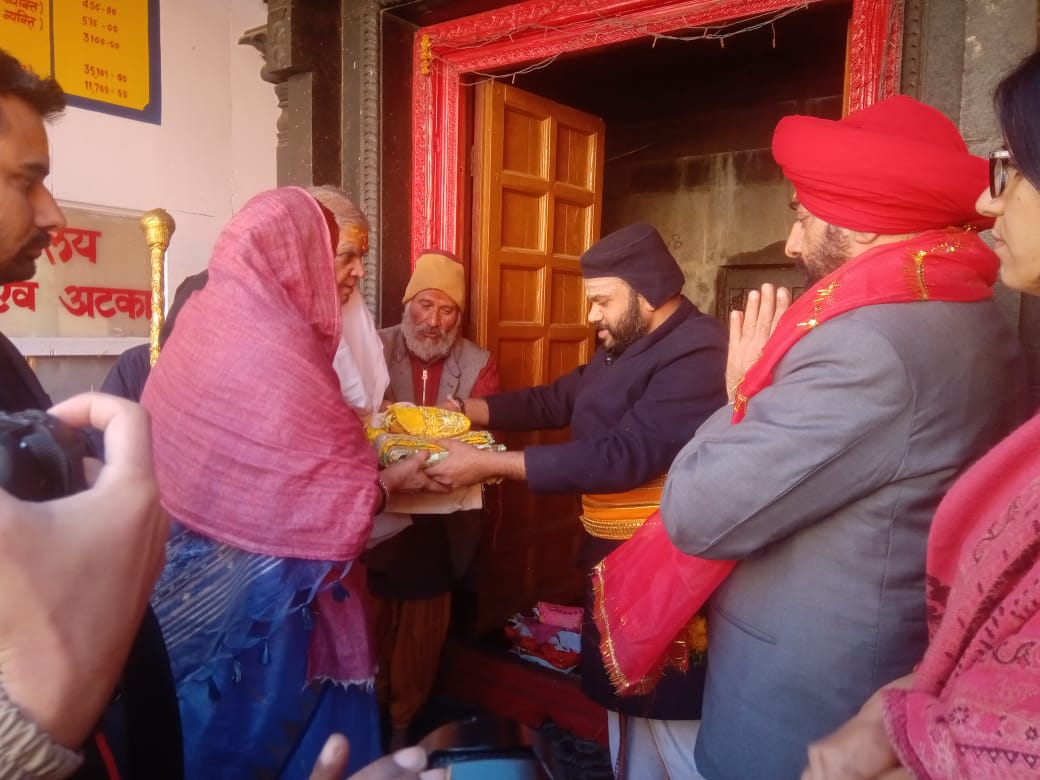 बदरी- केदार दर्शन को पहुंचे उपराष्ट्रपति जगदीप धनखड़