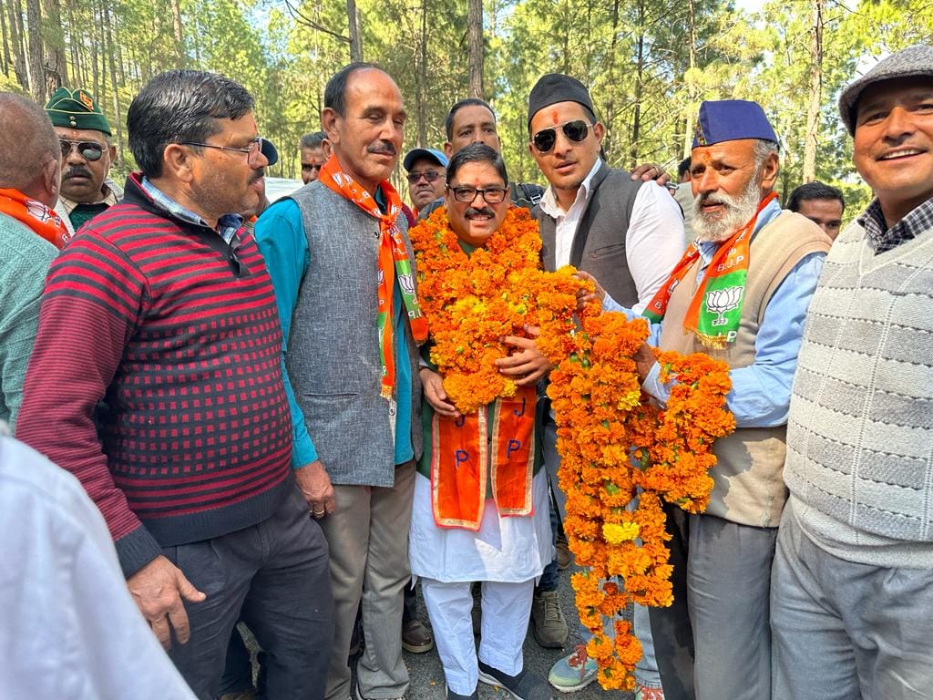 राज्य सलाहकार श्रम संविदा बोर्ड के अध्यक्ष कैलाश पंत का रानीखेत में किया गया जोरदार स्वागत
