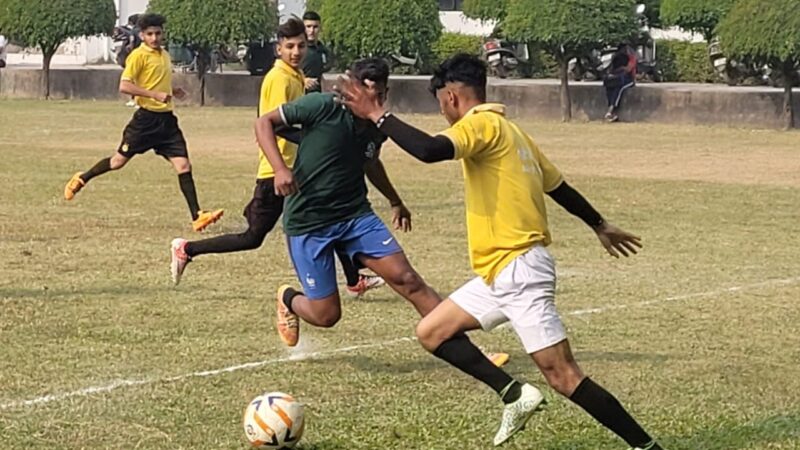 IHMS में खेल ओलंपियाड के दूसरे दिन गंभीर और प्रफुल हाउस ने ट्राई ब्रेकर में जीता फुलबाल मैच