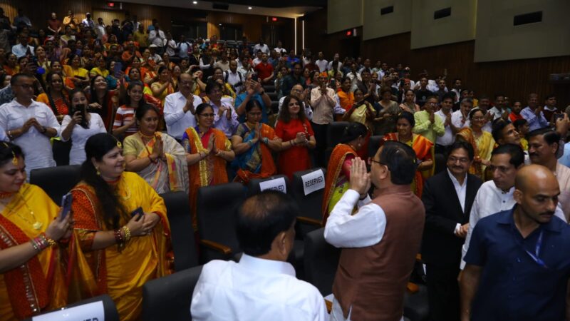 प्रवासी उत्तराखण्डियों ने की मुख्यमंत्री पुष्कर सिंह धामी द्वारा लागू किए गए नकल विरोधी कानून की सराहना, कहा सीएम धामी के नेतृत्व में प्रदेश के हर क्षेत्र में तेजी से हो रहा है विकास