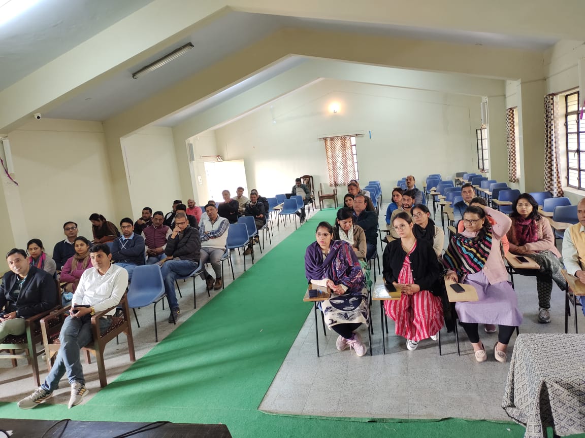 भक्त दर्शन राजकीय स्नात्तकोत्तर महाविद्यालय के छात्रसंघ चुनाव में कड़ा मुकाबला, इन पदों पर आमने सामने की ABVP और NSUI की टक्कर