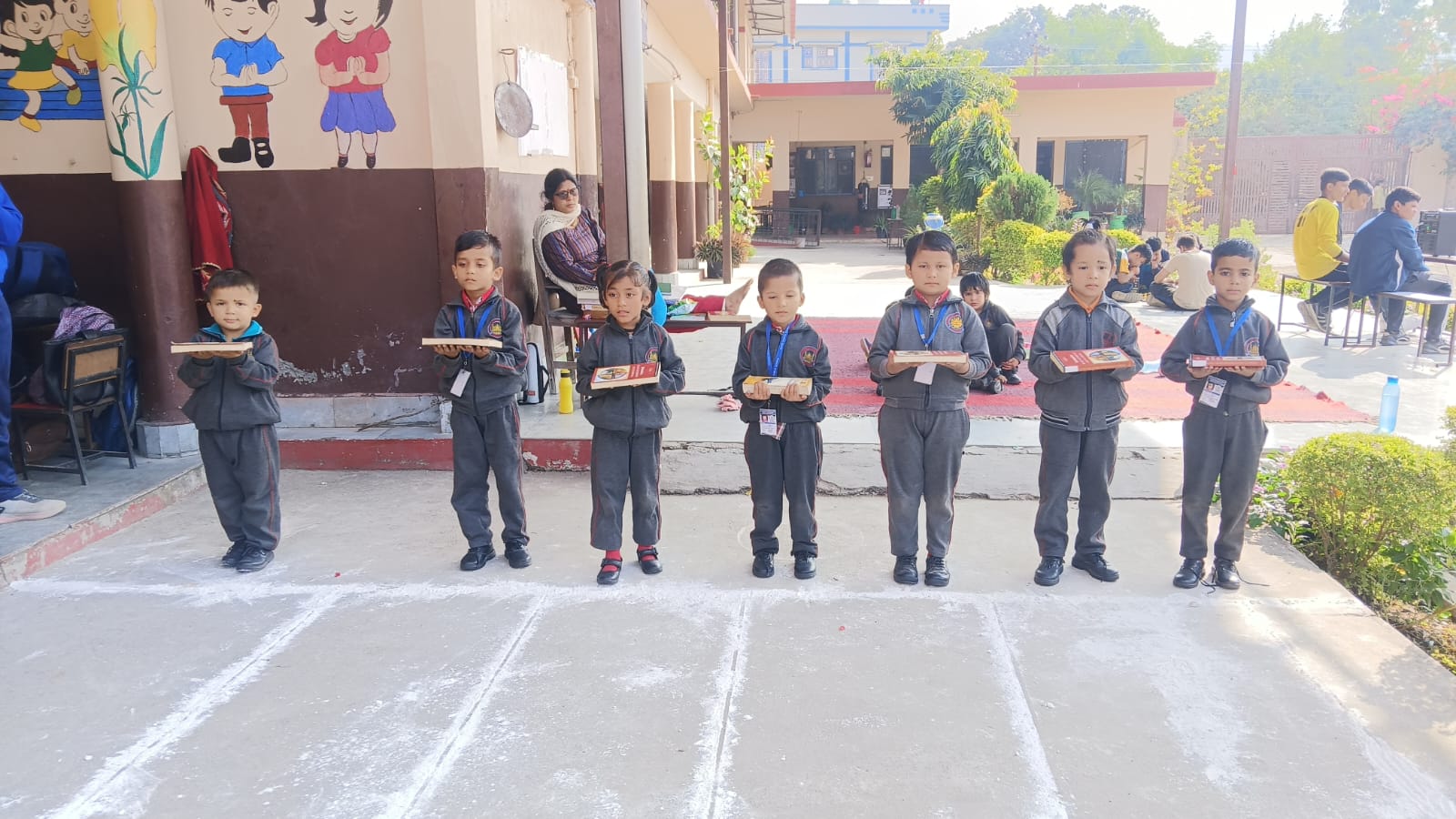 एसजीआरआर लालपानी में हुआ विभिन्न प्रतियोगिताओं का आयोजन