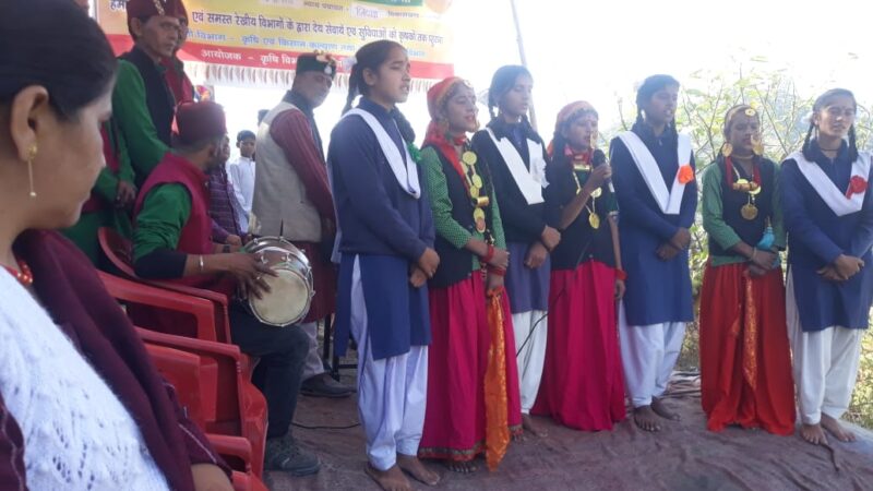 उत्तरकाशी : न्याय पंचायत जिब्या में हुआ कृषक महोत्सव का आयोजन