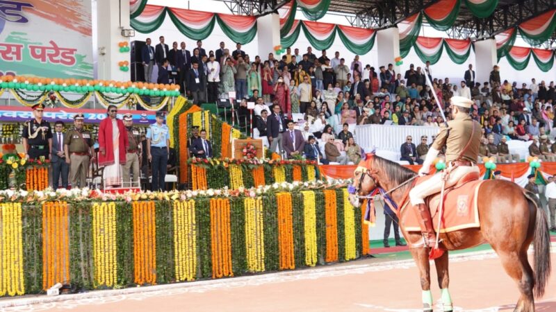 राष्ट्रपति द्रौपदी मुर्मु की उपस्थिति में पुलिस लाईन देहरादून में राज्य स्थापना दिवस का भव्य कार्यक्रम सम्पन्न, मुख्यमंत्री पुष्कर सिंह धामी ने की महत्वपूर्ण घोषणाएं, राज्य में महिला नीति को शीघ्र लागू किया जाएगा 