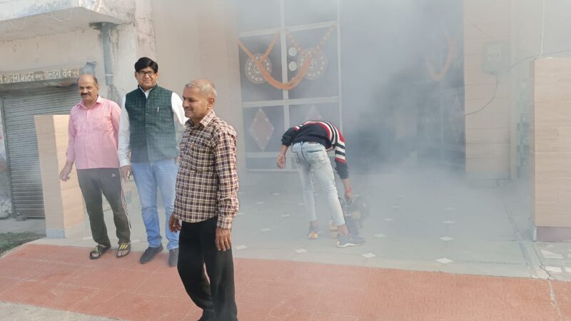 डीएम धीराज सिंह गर्ब्याल के निर्देश एवं सीएमओ डॉ. मनीष दत्त के मार्गदर्शन में बहादुरपुर जट में लगाया गया चिकित्सा कैंप