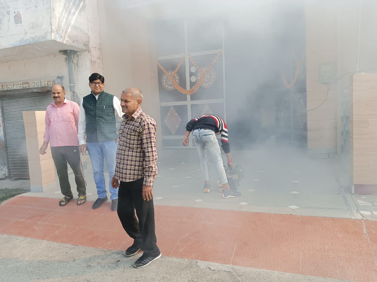 डीएम धीराज सिंह गर्ब्याल के निर्देश एवं सीएमओ डॉ. मनीष दत्त के मार्गदर्शन में बहादुरपुर जट में लगाया गया चिकित्सा कैंप