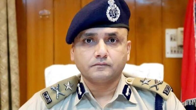 बड़ी खबर: उत्तराखंड पुलिस की कमान संभालेंगे IPS अभिनव कुमार, आदेश जारी।