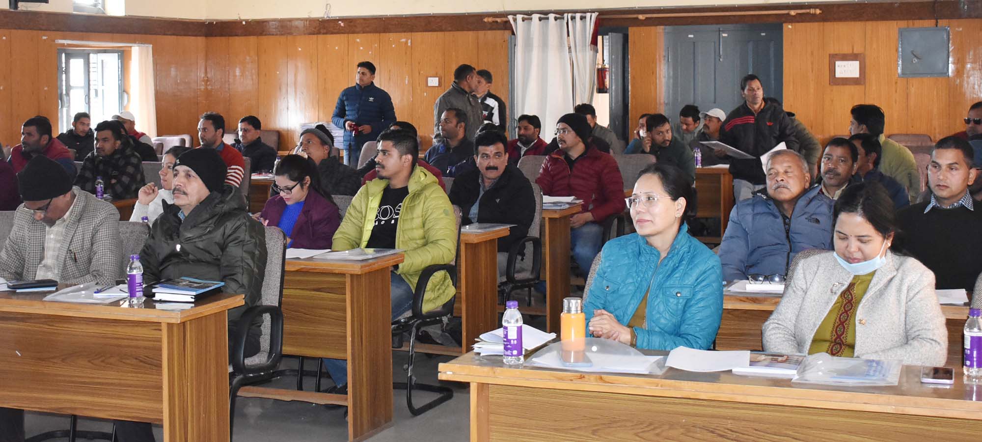 उत्तराखण्ड सेवा का अधिकार आयोग की ओर से चमोली में आयोजित की गई प्रशिक्षण कार्यशाला, सेवा के अधिकार अधिनियम के तहत विभागों में अधिसूचित सेवाओं की दी गई जानकारी