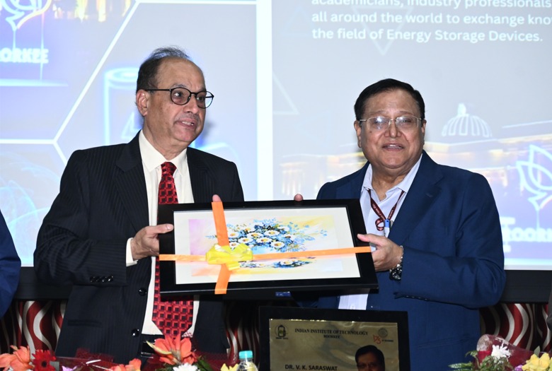 इलेक्ट्रिक वाहनों, नवीकरणीय एकीकरण व ग्रिड भंडारण की राष्ट्रीय जरूरतों के अनुरूप आईआईटी रूड़की में दुनिया भर के 600 से अधिक प्रतिष्ठित विशेषज्ञों के साथ ऊर्जा भंडारण कॉन्क्लेव आयोजित