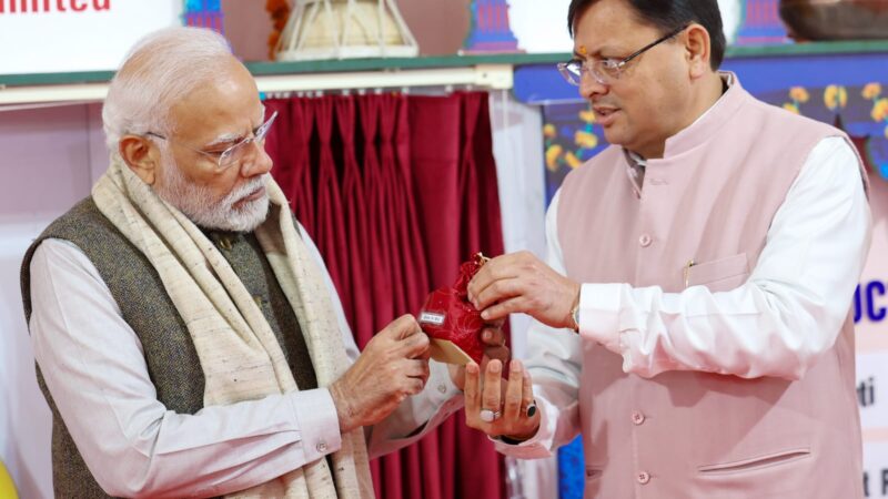 पूरे विश्व के साथ ही सोशल मीडिया पर भी छाया उत्तराखण्ड ग्लोबल इन्वेस्टर्स समिट -2023, X पर लगातार 12 घंटों तक ट्रेंड करता रहा #ModiInUKInvestorSummit और #DestinationUttarakhand