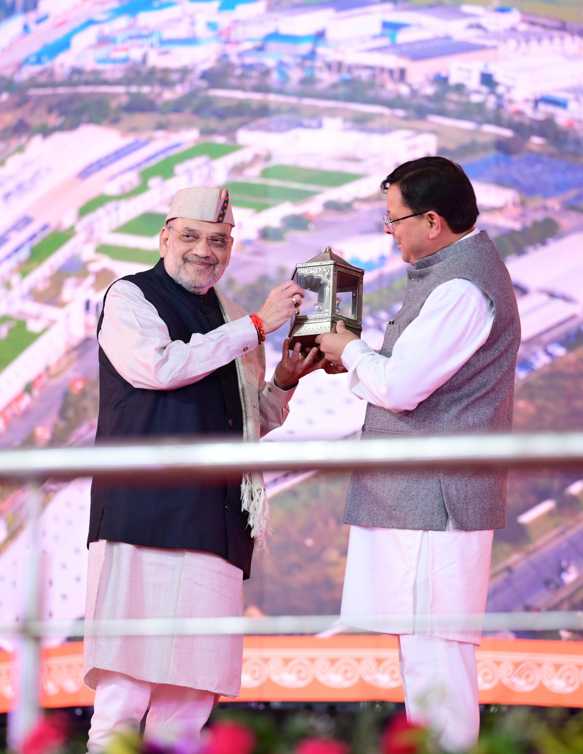 उत्तराखण्ड ग्लोबल इन्वेस्टर्स समिट में लक्ष्य से ज्यादा निवेश पर हुआ करार, केन्द्रीय गृह मंत्री अमित शाह ने सीएम पुष्कर सिंह धामी को दी बधाई