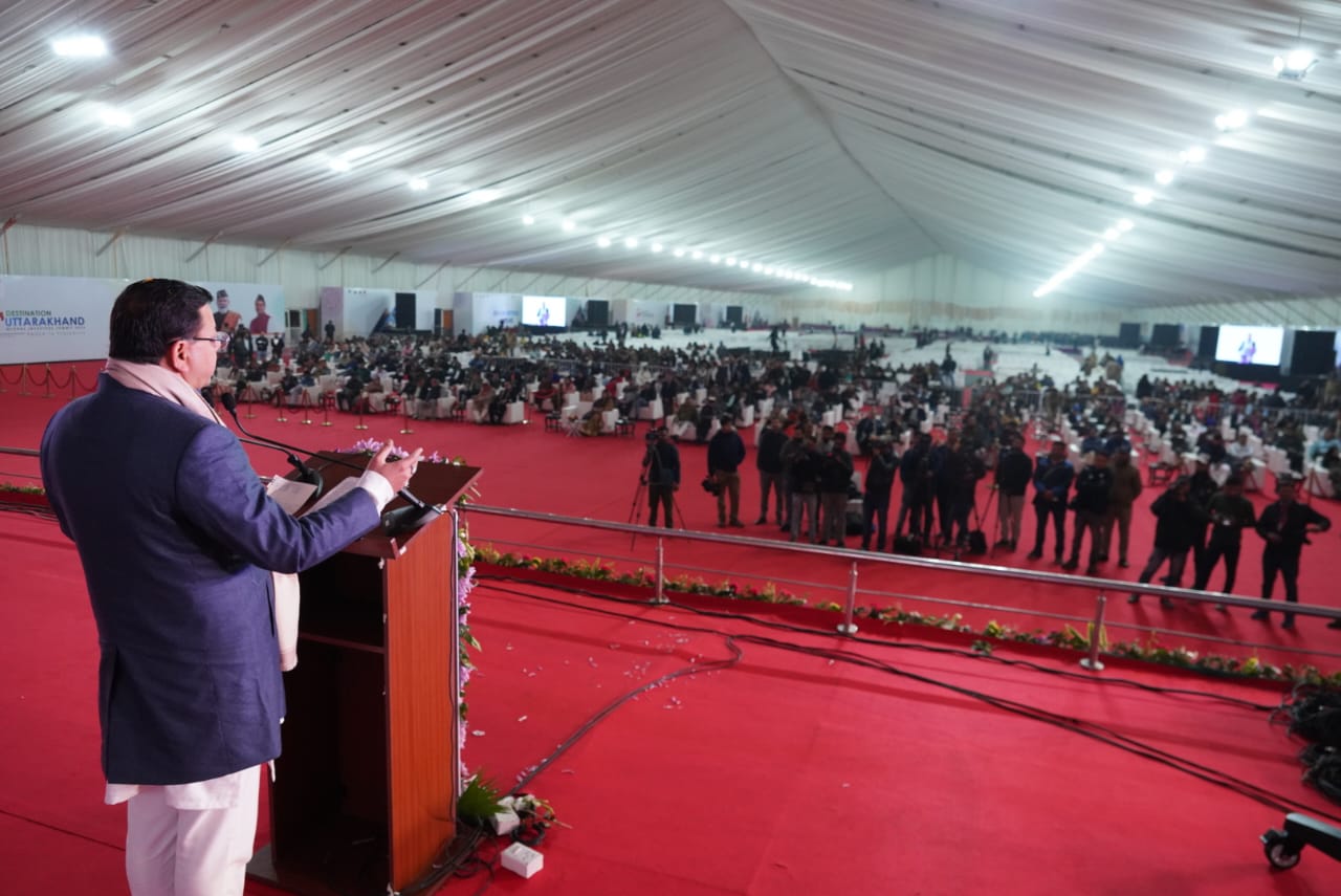 मुख्यमंत्री पुष्कर सिंह धामी ने किया विकास पुस्तिका “सशक्त नेतृत्व, समृद्ध उत्तराखण्ड” का विमोचन, राज्य स्थापना के इस कालखण्ड में स्थापित हुये विकास के नये प्रतिमान, उत्तराखण्ड को देश का अग्रणी राज्य बनाना हमारी प्रतिबद्धता