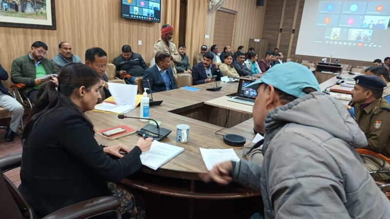 डीएम सोनिका ने सुनी जन समस्याएं, 86 शिकायतें हुई दर्ज, अधिकारियों को दिए आवश्यक दिशा निर्देश