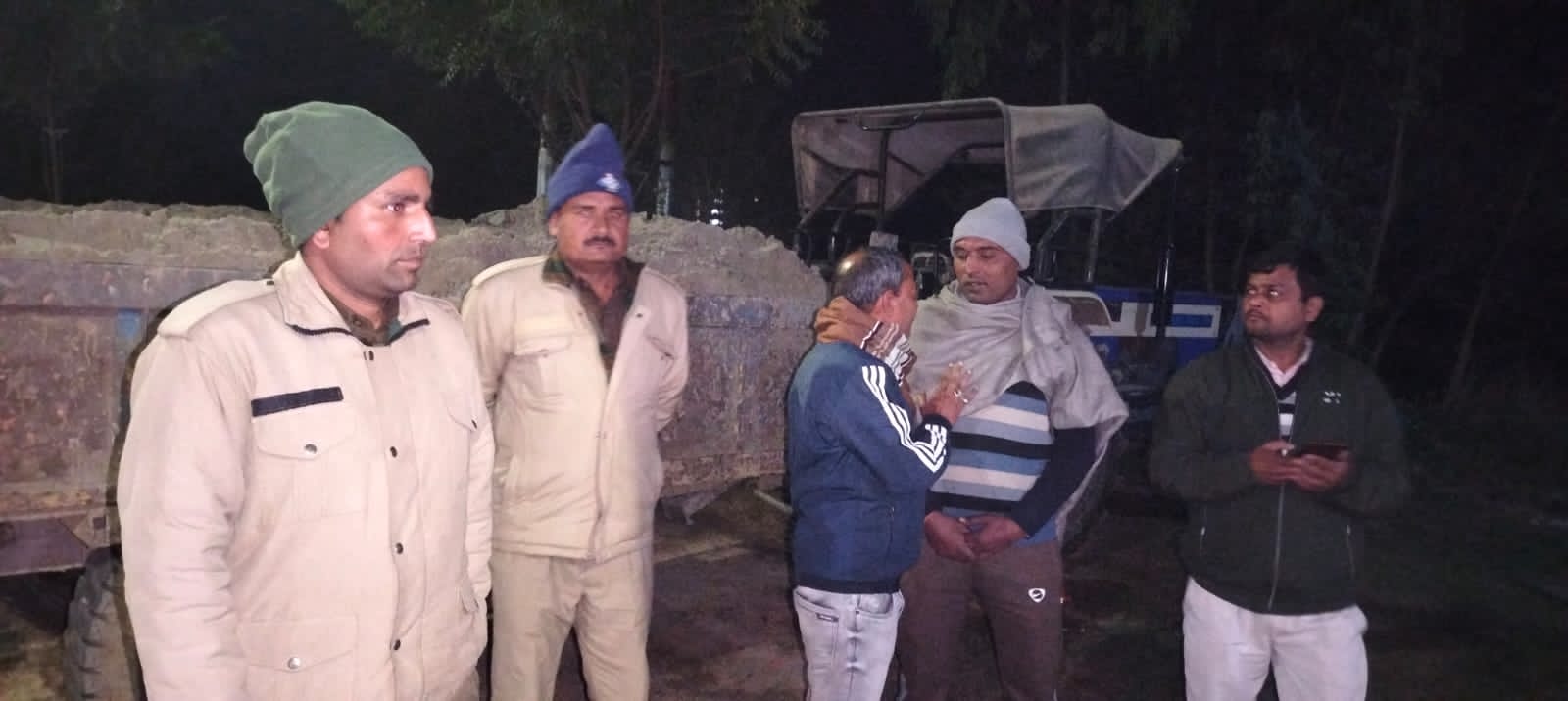 अवैध खनन पर डीएम धीराज सिंह गर्ब्याल सख्त, तहसील भगवानपुर क्षेत्र में अवैध खनन पर बड़ी कार्रवाही, 06 ट्रैक्टर सीज
