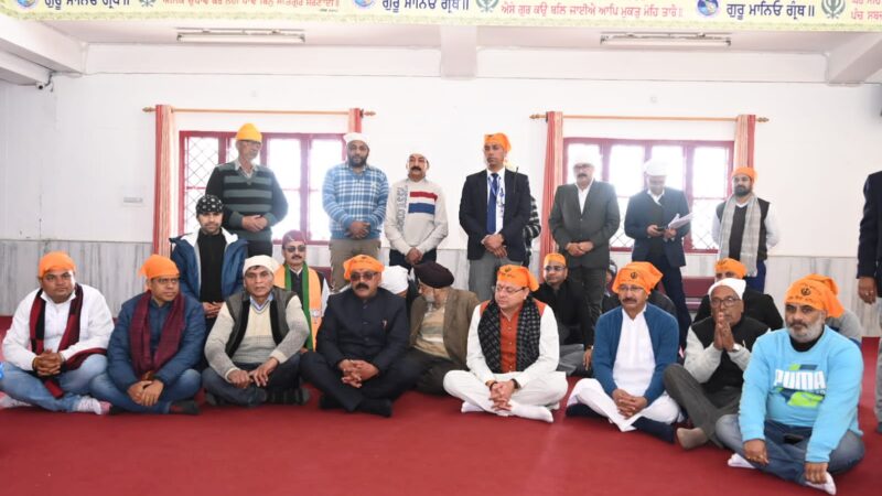 मुख्यमंत्री धामी ने टिहरी में आयोजित रोड शो में किया प्रतिभाग, वीर बाल दिवस पर टीला साहिब गुरुद्वारा में टेका मत्था