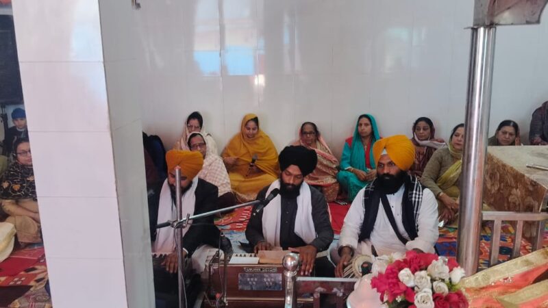 माता बेसरी बाई गुरूद्वारे में मनाया गया शहीदी गुरूपर्व