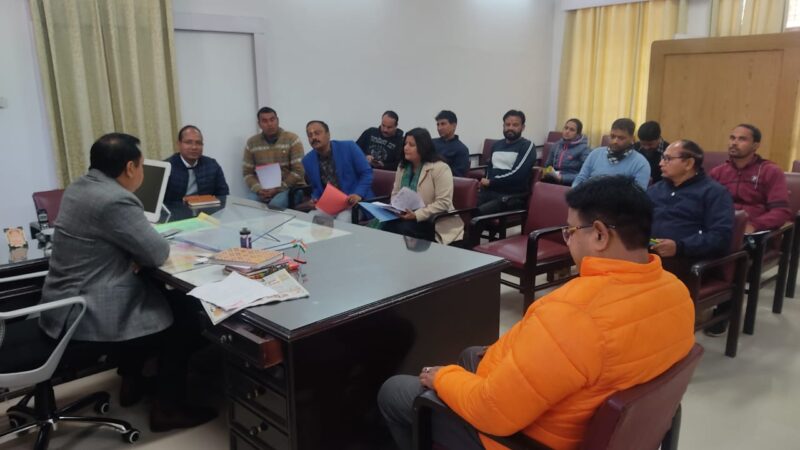 डीएम धीराज सिंह गर्ब्याल की अध्यक्षता में राष्ट्रीय खेलों के प्रचार-प्रसार के लिए राष्ट्रीय खेल ध्वज के माध्यम से रैली आयोजन को लेकर हुई बैठक आयोजित, दिए आवश्यक दिशा निर्देश