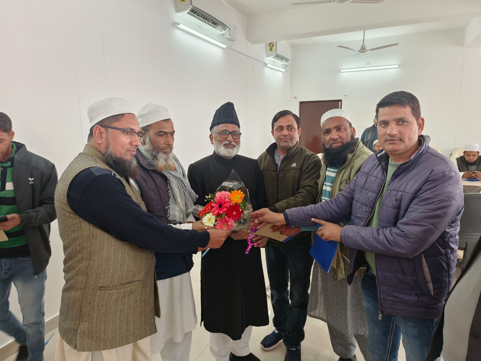 कांग्रेस सरकार ने 60 साल में मुसलमानों को पीछे धकेला – मुफ्ती शमून कासमी