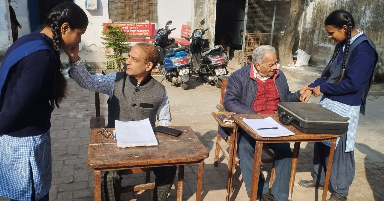 भारत स्वास्थ्य एवं शिक्षा परिषद् द्वारा चिकित्सा शिविर का आयोजन 