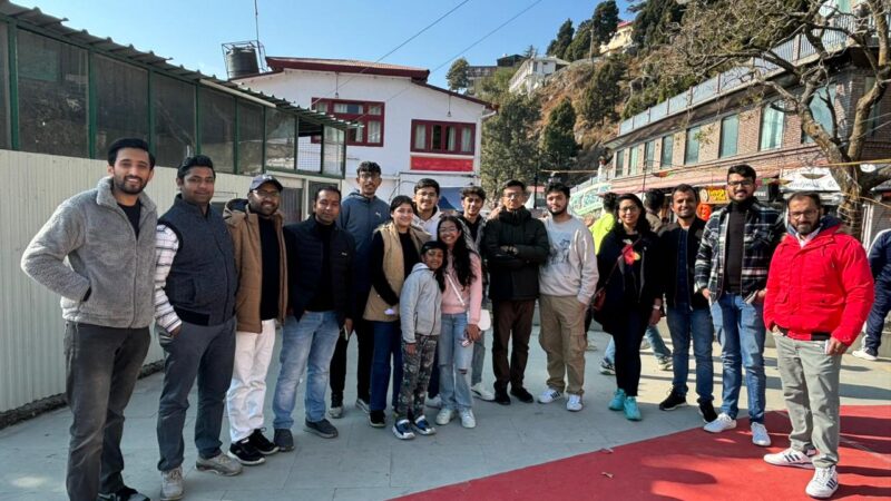 पहाड़ो की रानी मसूरी में आयोजित विन्टरलाईन कार्निवाल में पहाड़ी गानों पर जमकर थिरके पर्यटक, डीएम सोनिका ने आयोजित कार्यक्रमो का लिया जायजा