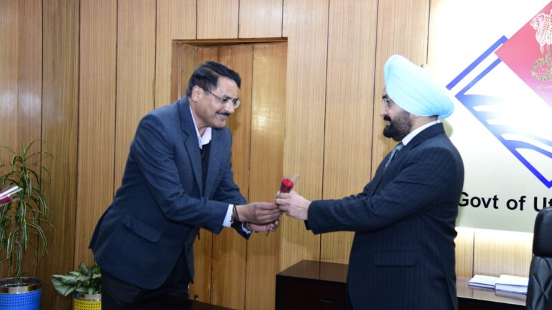 मुख्य सचिव डॉ. एस.एस. संधु  ने सचिवालय परिवार के सभी अधिकारियों, कर्मचारियों को दी नव वर्ष की बधाई एवं शुभकामनाएं