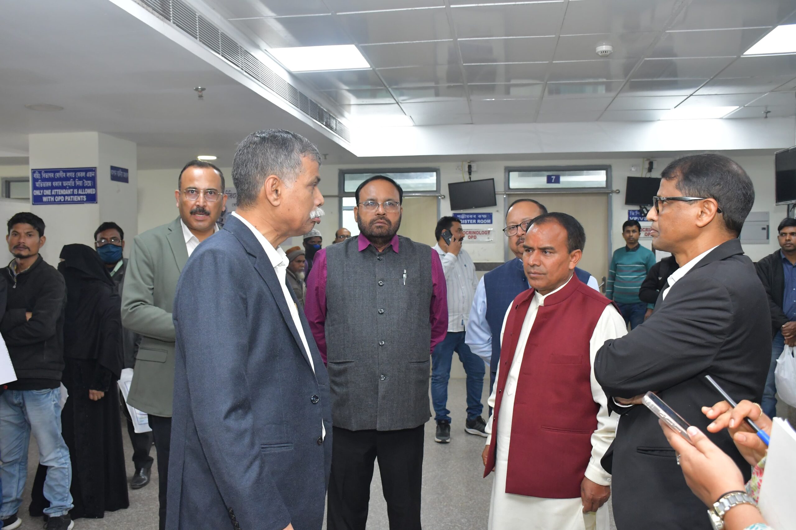 स्वास्थ्य मंत्री डॉ. धन सिंह रावत ने किया गुवाहाटी मेडिकल कॉलेज का भ्रमण, स्वास्थ्य विभाग असम के उच्चाधिकारियों के साथ की बैठक, कहा स्वास्थ्य क्षेत्र में एक-दूसरे का सहयोग करेंगे दोनों राज्य