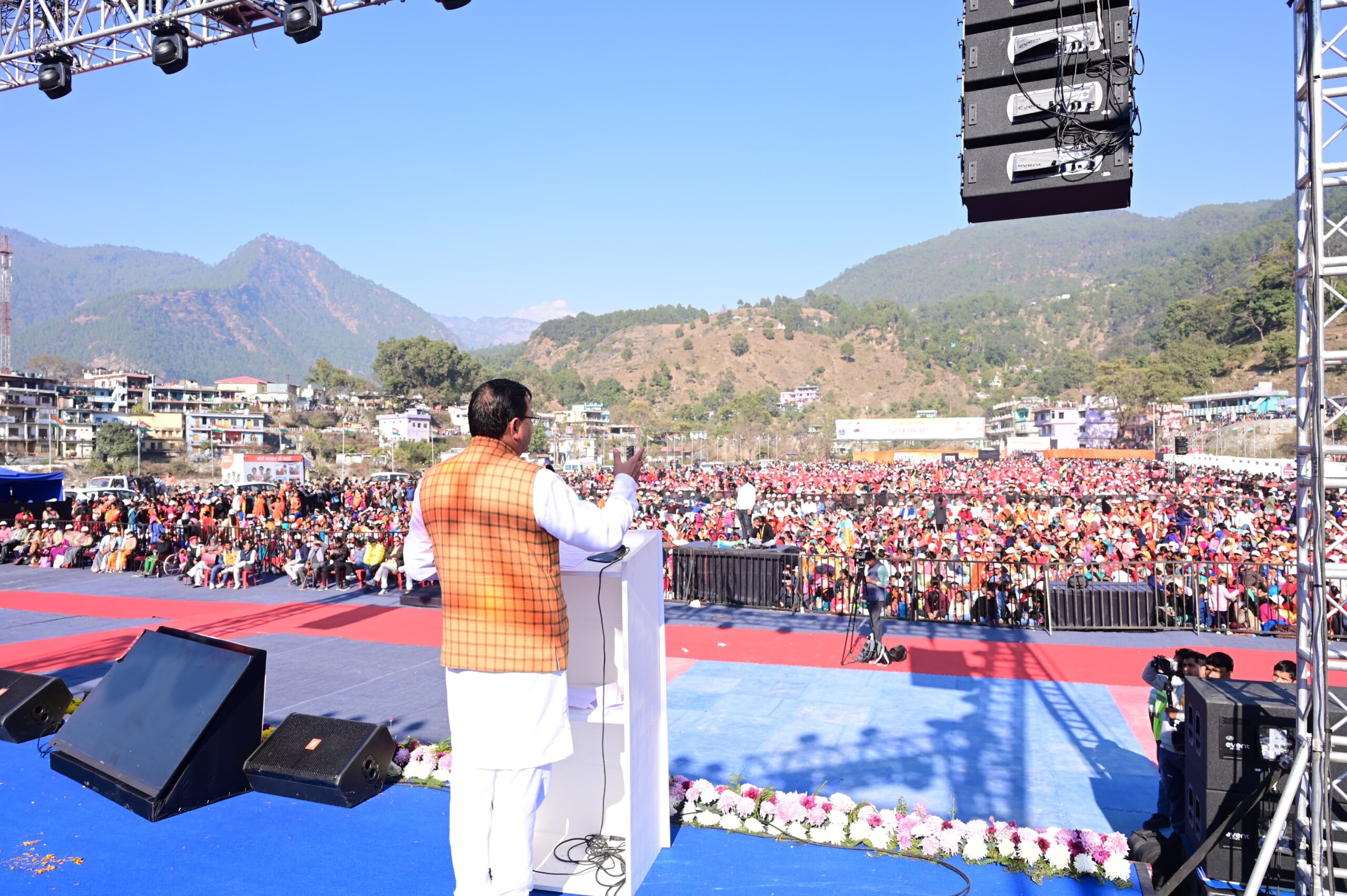 मुख्यमंत्री ने कपकोट में किया 100 करोड़ की 37 योजनाओं का लोकार्पण एवं शिलान्यास, सीएम पुष्कर सिंह धामी ने की कन्यादान से पहले विद्यादान की संस्कृति को अपनाए जाने की अपील