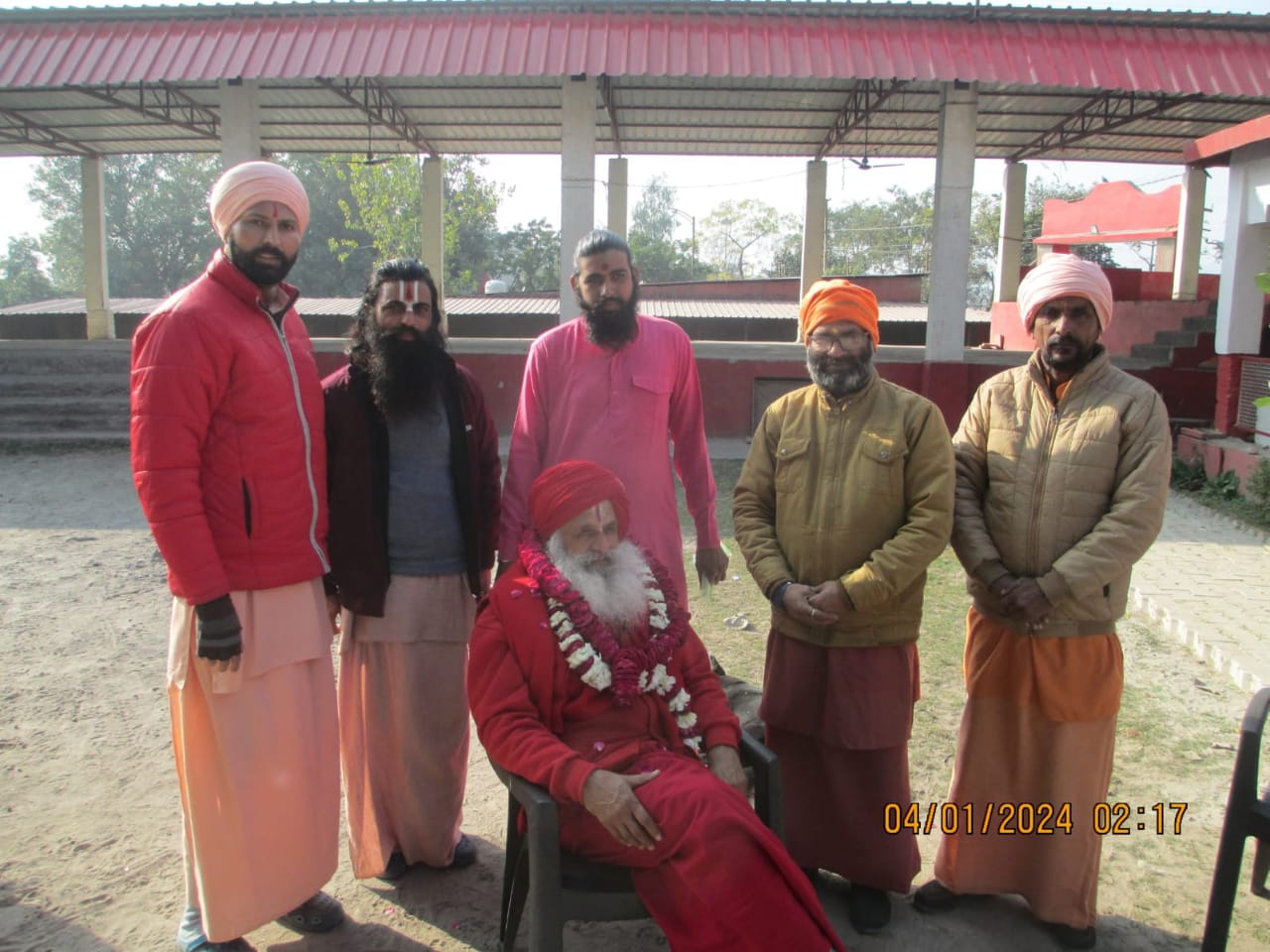 श्री रामानंद संप्रदाय श्री वैष्णव मंडल के अध्यक्ष चुने गये परम पूज्य बाबा हठ योगी महाराज, स्थानीय संतो तथा नागरिकों ने फूल माला पहनाकर किया अभिनंदन