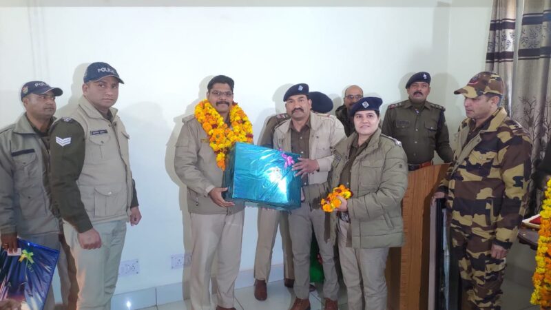 एसपी अजय गणपति को स्थानान्तरण पर पुलिस कर्मियों ने दी भावभीनी विदाई