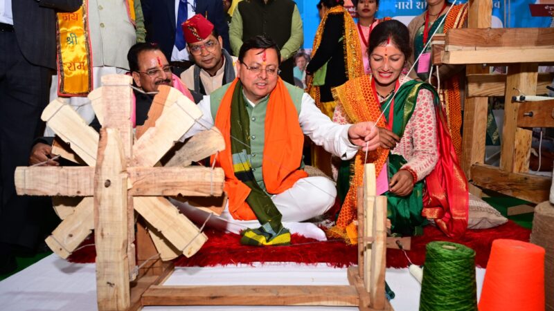 रूद्रपुर में आयोजित रोड शो में उमड़ा जनसैलाब, मुख्यमंत्री पुष्कर सिंह धामी बोले – देश की विभिन्न संस्कृतियों का गुलदस्ता है ऊधमसिंह नगर